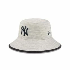 MLB Hats & Caps New Era New York Yankees Distinct Bucket Hat