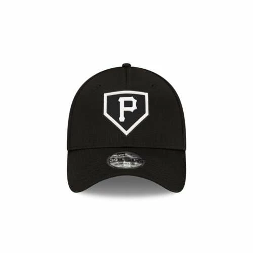 MLB Hats & Caps New Era Pittsburgh Pirates 2022 Clubhouse Alternate 39Thirty Stretch Fit Hat 4 MLB Hats & Caps New Era Pittsburgh Pirates 2022 Clubhouse Alternate 39Thirty Stretch Fit Hat - Image 2