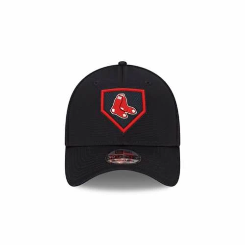 MLB Hats & Caps New Era Boston Red Sox 2022 Clubhouse 39Thirty Stretch Fit Hat 4 MLB Hats & Caps New Era Boston Red Sox 2022 Clubhouse 39Thirty Stretch Fit Hat - Image 2