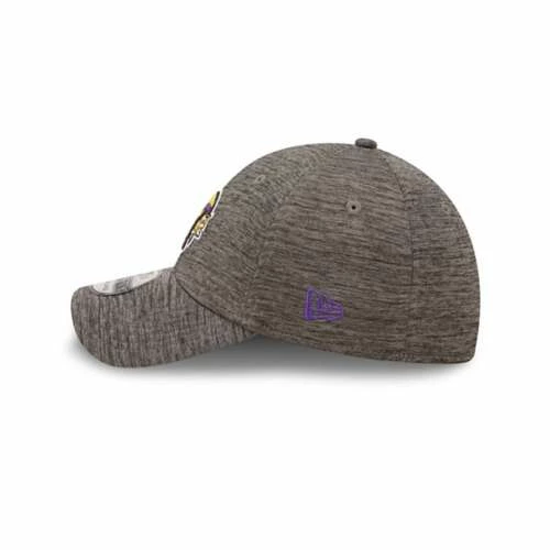 NFL Hats & Caps New Era Minnesota Vikings Essential 39Thirty Flex Fit Hat 6 NFL Hats & Caps New Era Minnesota Vikings Essential 39Thirty Flex Fit Hat - Image 4