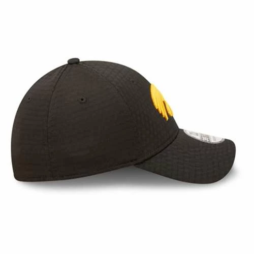 College Hats & Caps New Era Iowa Hawkeyes Essential Neo Hat 6 College Hats & Caps New Era Iowa Hawkeyes Essential Neo Hat - Image 4