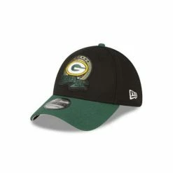 NFL Hats & Caps New Era Green Bay Packers 2022 Salute To Service 39Thirty Stretch Fit Hat